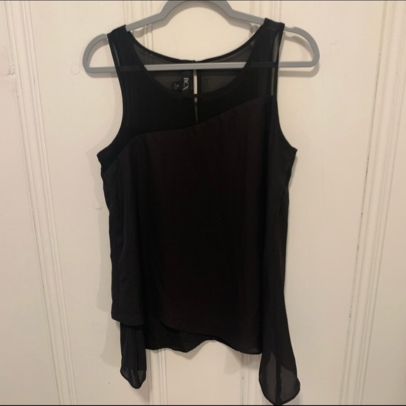 ⭐️ BCX Black Ruffle Layer Hem Chiffon Sleeveless Top Size Medium EUC - Picture 1 of 5